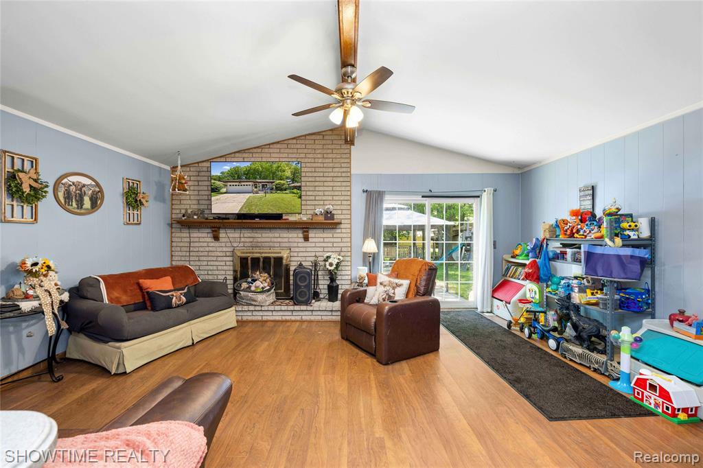 31720 Kelly Road Roseville, MI 48066 - Photo 17 of 42