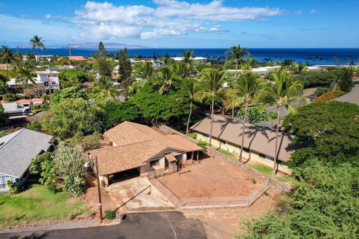 2040 Kanakanui Road Kihei, HI 96753 - Photo 2 of 22
