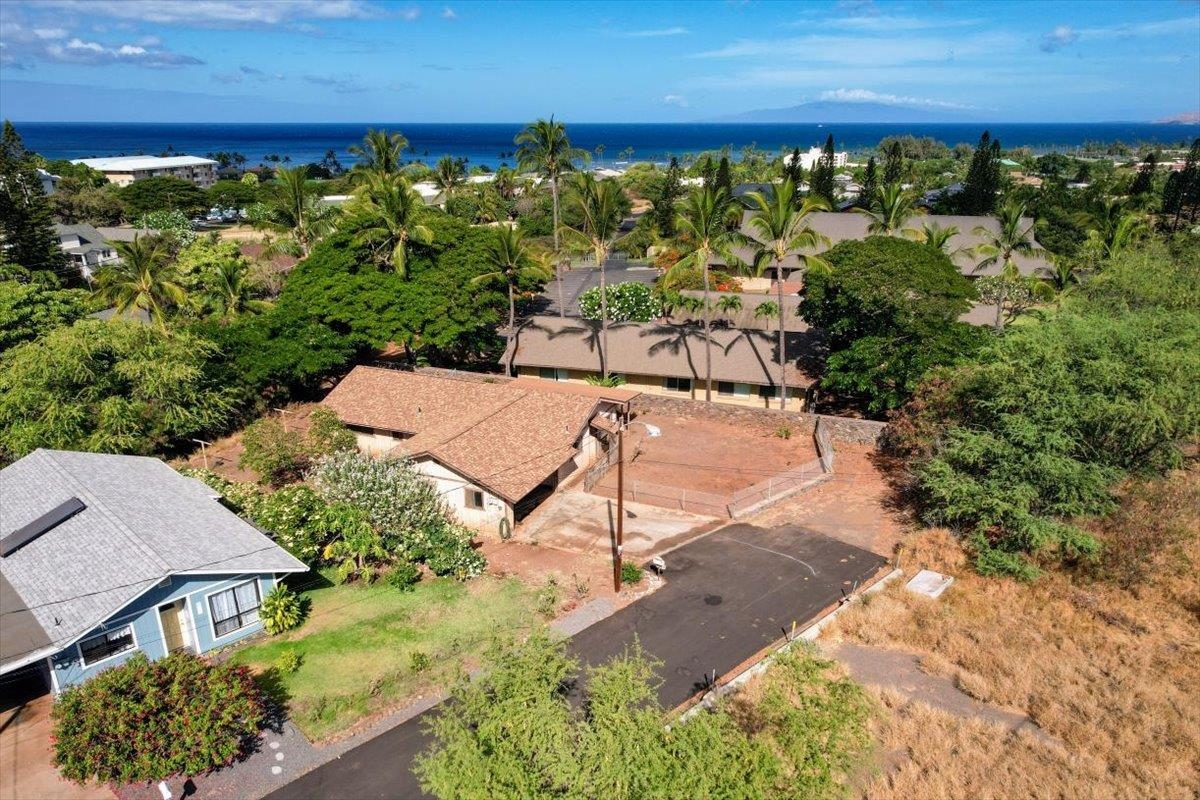2040 Kanakanui Road Kihei, HI 96753 - Photo 22 of 22 an aerial view of a house with a yard