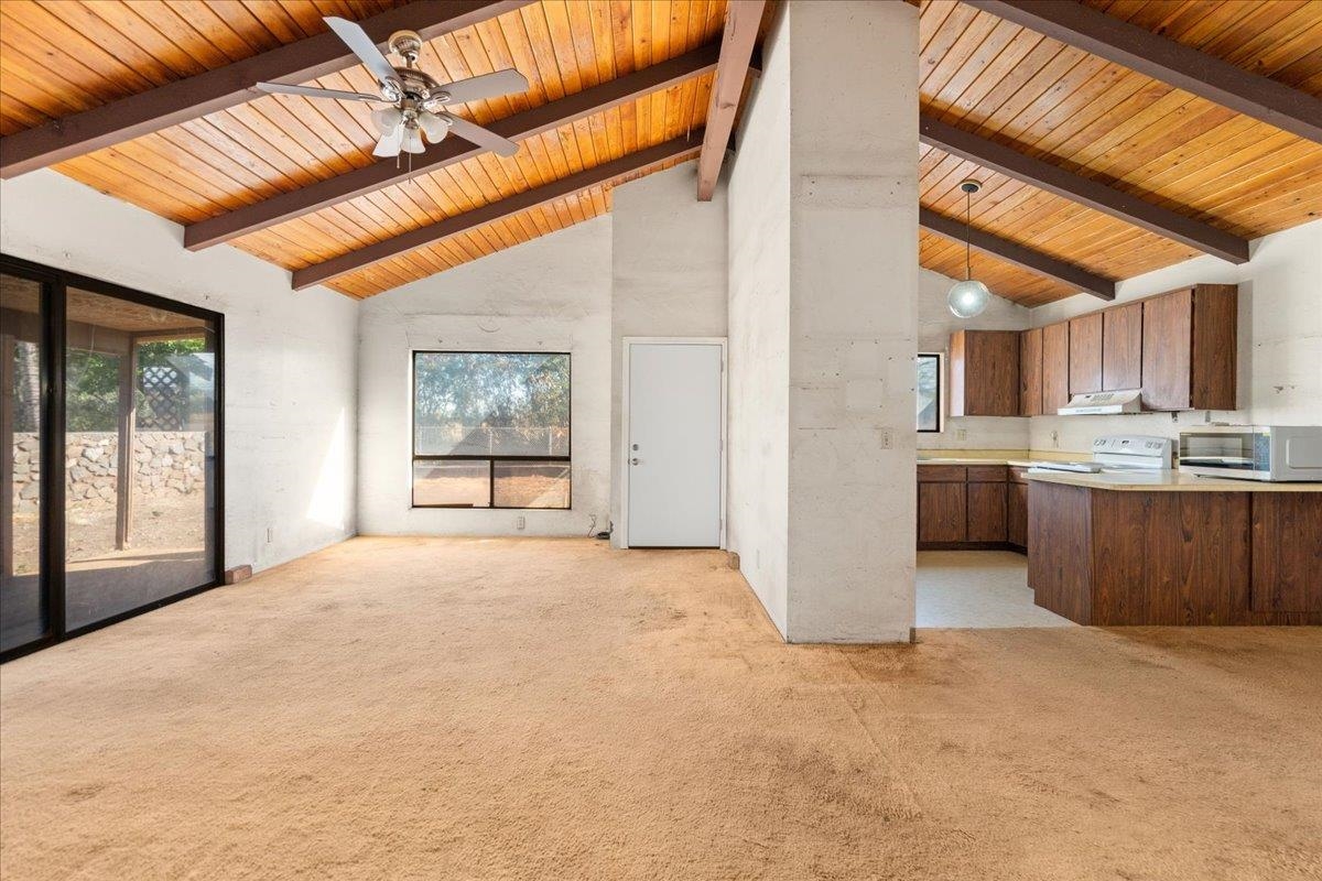 2040 Kanakanui Road Kihei, HI 96753 - Photo 6 of 22 a view of a kitchen with furniture and a window