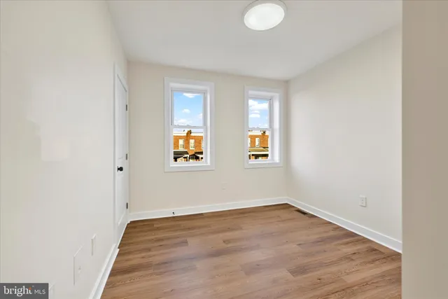 $2,400 | 33 North Morley Street, Baltimore, MD 21229