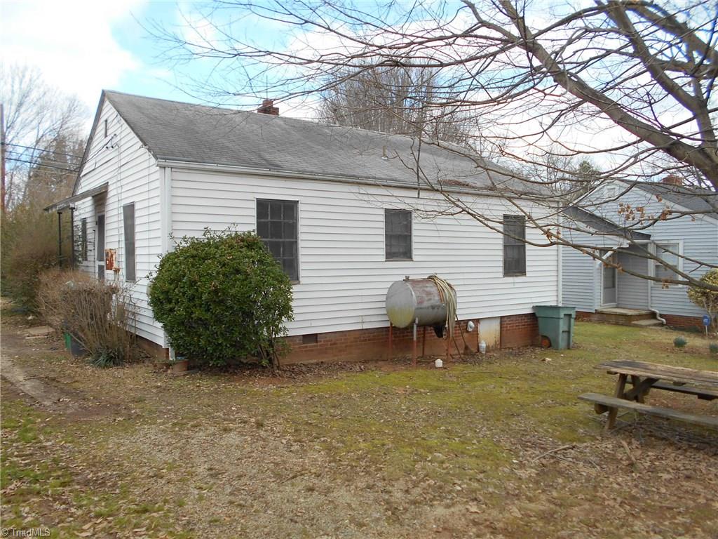 214 Model Farm Road High Point, NC 27263 - Photo 4 of 12 Back of home