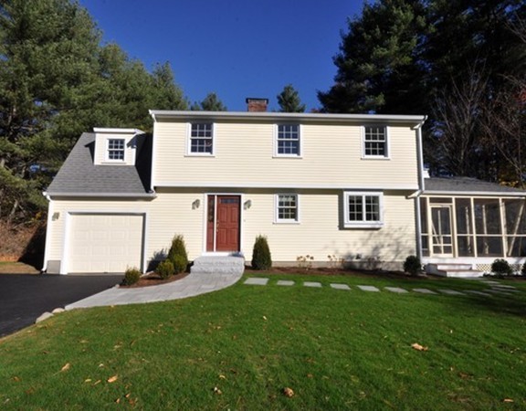 72 Raymond Road Concord, MA 01742 - Photo 1 of 19 Gallery Image 1