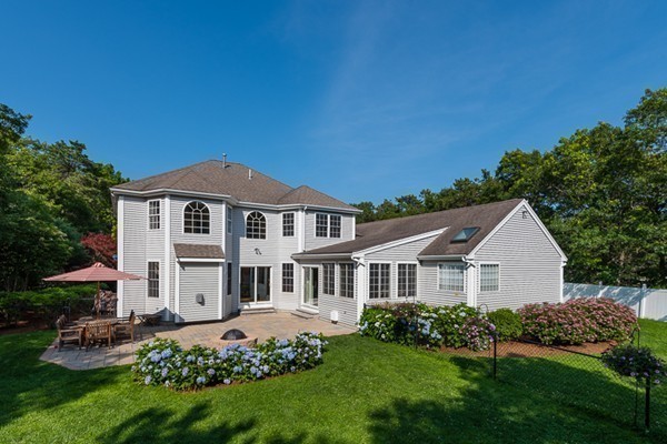 17 Harlow Farm Road Bourne, MA 02562 - Photo 3 of 30 Gallery Image 3