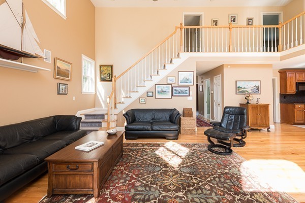 17 Harlow Farm Road Bourne, MA 02562 - Photo 9 of 30 Gallery Image 9