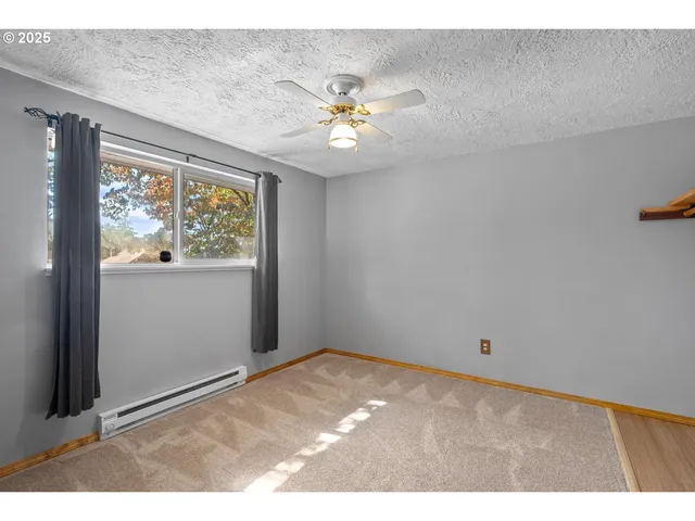 $444,000 | 2821 Southeast Roswell Street, Milwaukie, OR 97222