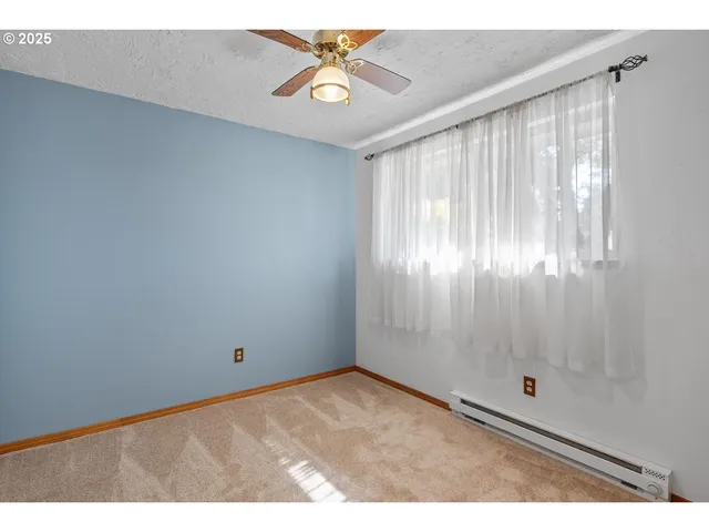 $444,000 | 2821 Southeast Roswell Street, Milwaukie, OR 97222