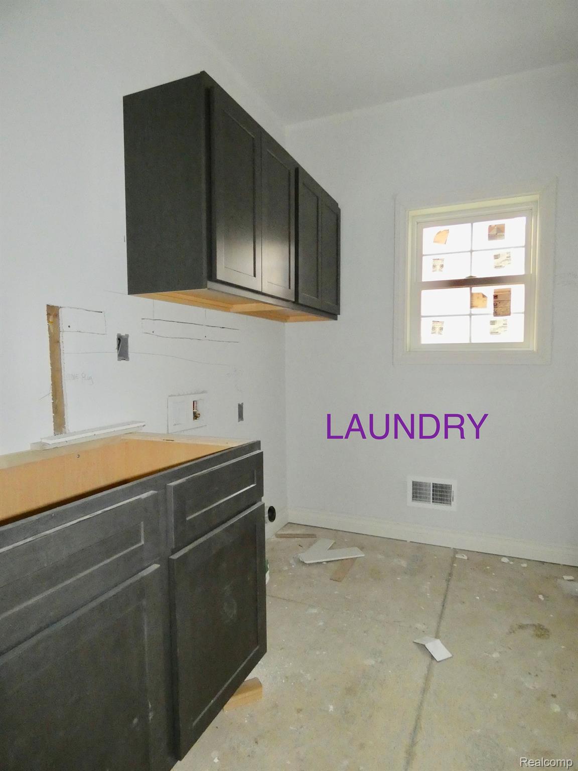 24006 Pennington Road Flat Rock, MI 48134 - Photo 20 of 36 Gallery Image 20