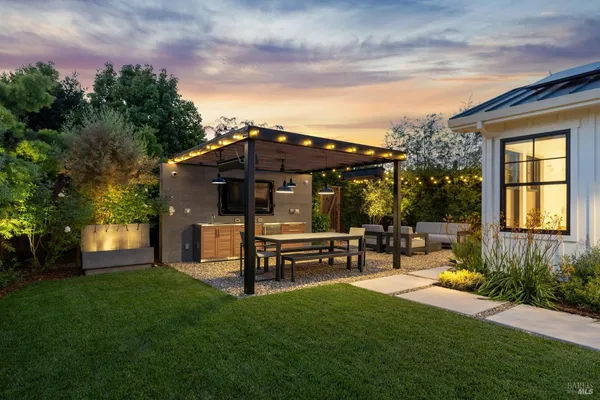 $4,295,000 | 85 Harriet Way, Tiburon, CA 94920