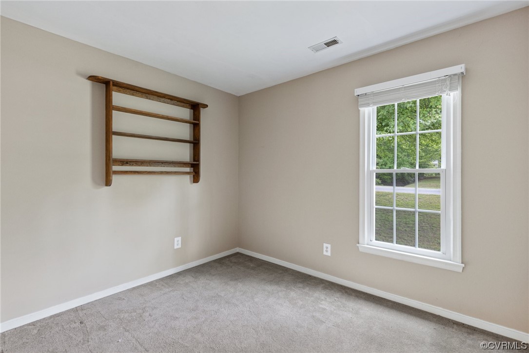 4906 Alberta Road Chesterfield, VA 23832 - Photo 14 of 21 an empty room with a window