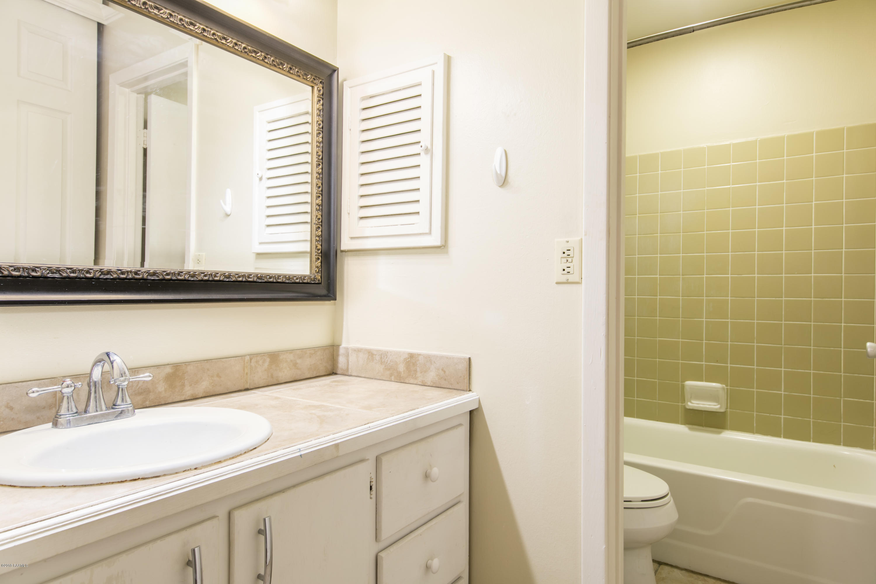 220 Doucet Road, Unit 155G Lafayette, LA 70503 - Photo 15 of 16