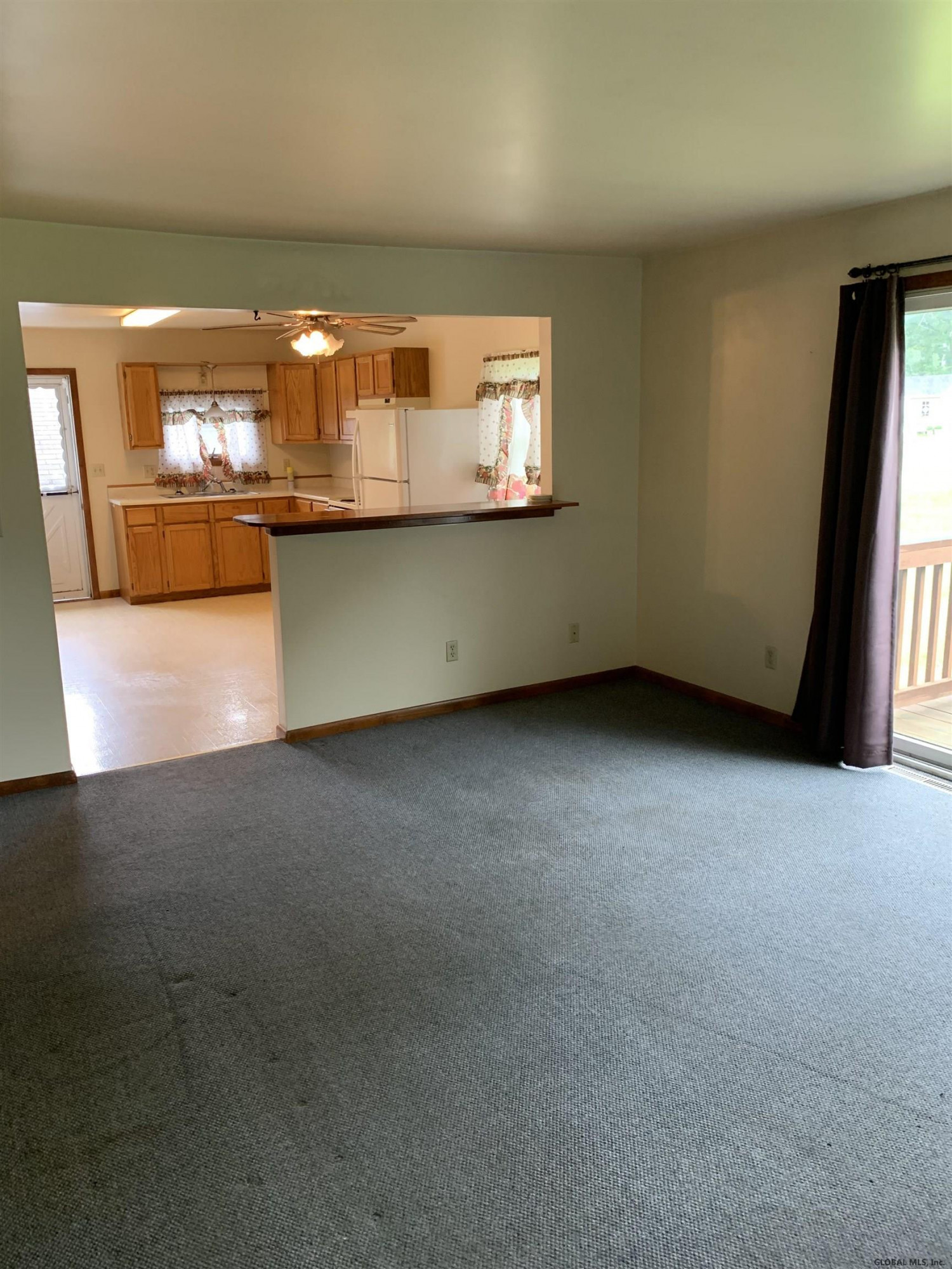 119 Dunsbach Road, Unit 2 (REAR) Halfmoon, NY 12065 - Photo 8 of 12 Photo 8