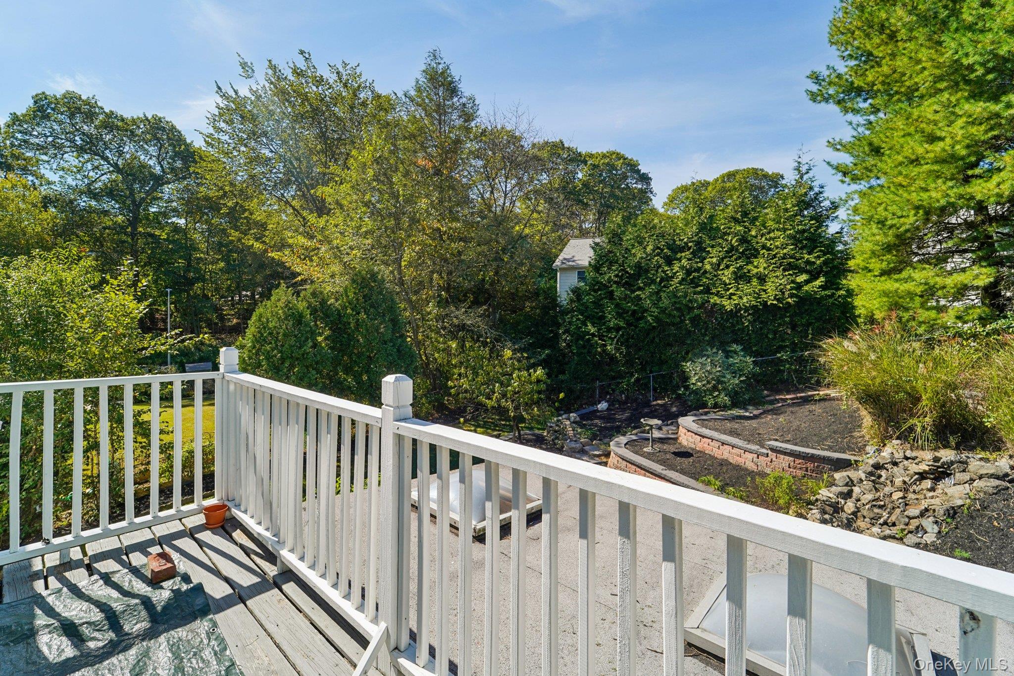 252 County Center Road White Plains, NY 10603 - Photo 38 of 44 View of balcony