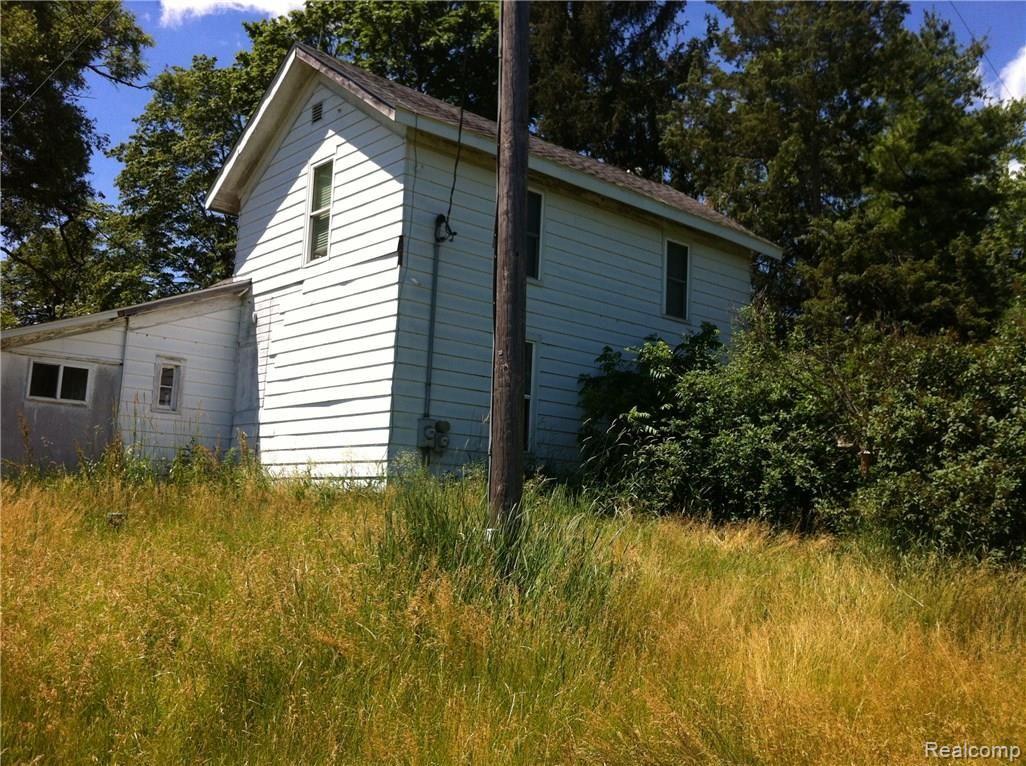 620 North Nicholson Road Fowlerville, MI 48836 - Photo 7 of 18 IMG_2188.JPG