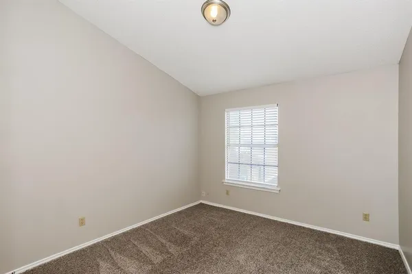 $1,970 | 1532 High Pointe Lane, Cedar Hill, TX 75104