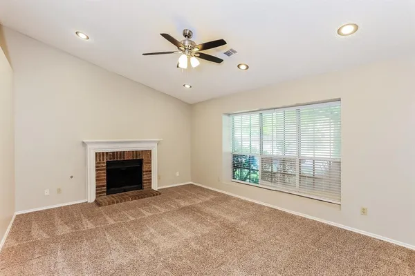 $1,970 | 1532 High Pointe Lane, Cedar Hill, TX 75104