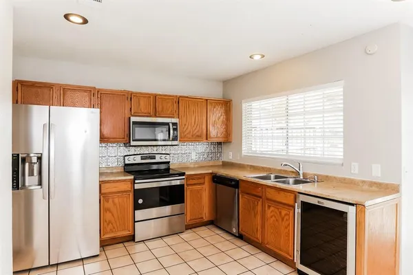 $1,970 | 1532 High Pointe Lane, Cedar Hill, TX 75104