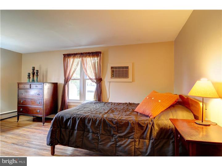 1397 Monmouth Road Mount Holly, NJ 08060 - Photo 7 of 12