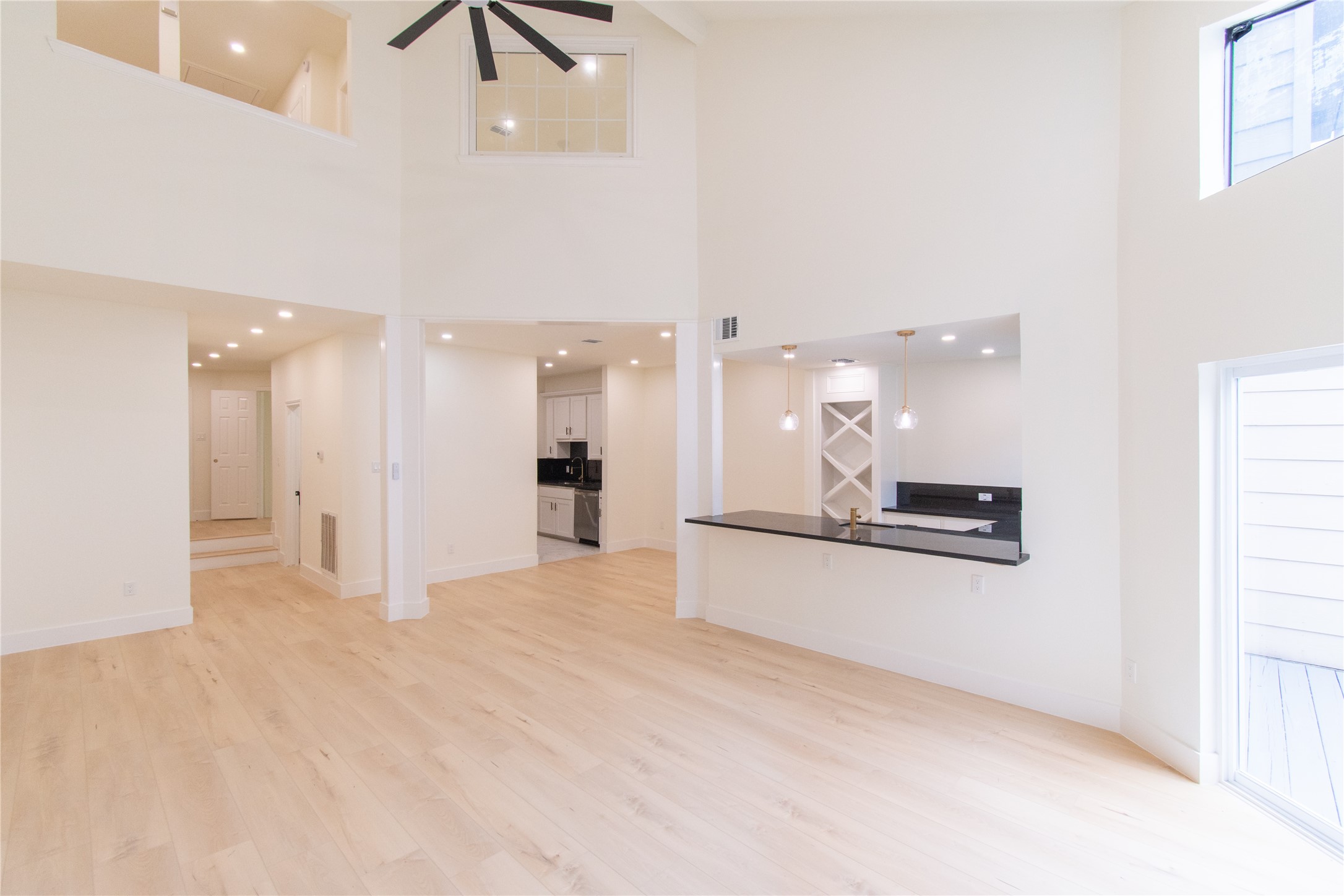 727 Bunker Hill Road, Unit 43 Houston, TX 77024 - Photo 7 of 34 The upper-level loft adds a touch of elegance and additional space.