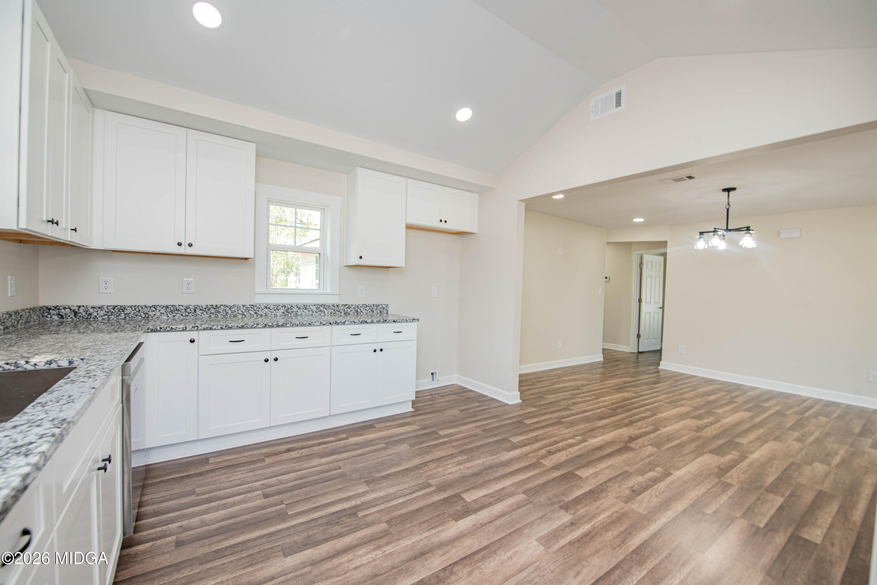 403 Spruce Street Fort Valley, GA 31030 - Photo 10 of 43 DSC_3629