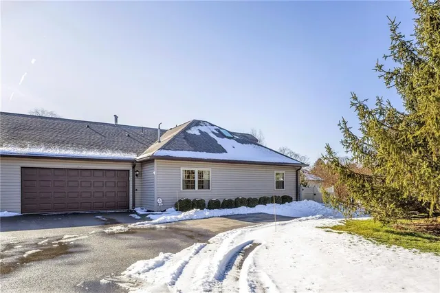 $259,900 | 153 Cambridge Drive, Harwick, PA 15049