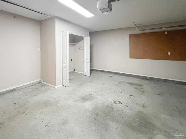 $1,895 | 902 Catskill Lane, Pensacola, FL 32507