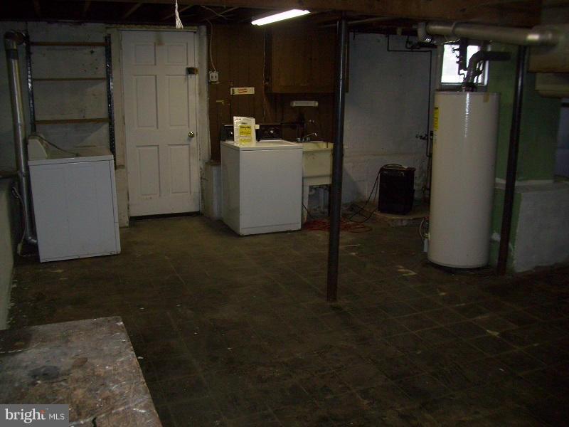 2409 Meadow Road Baltimore, MD 21222 - Photo 20 of 21 Basement