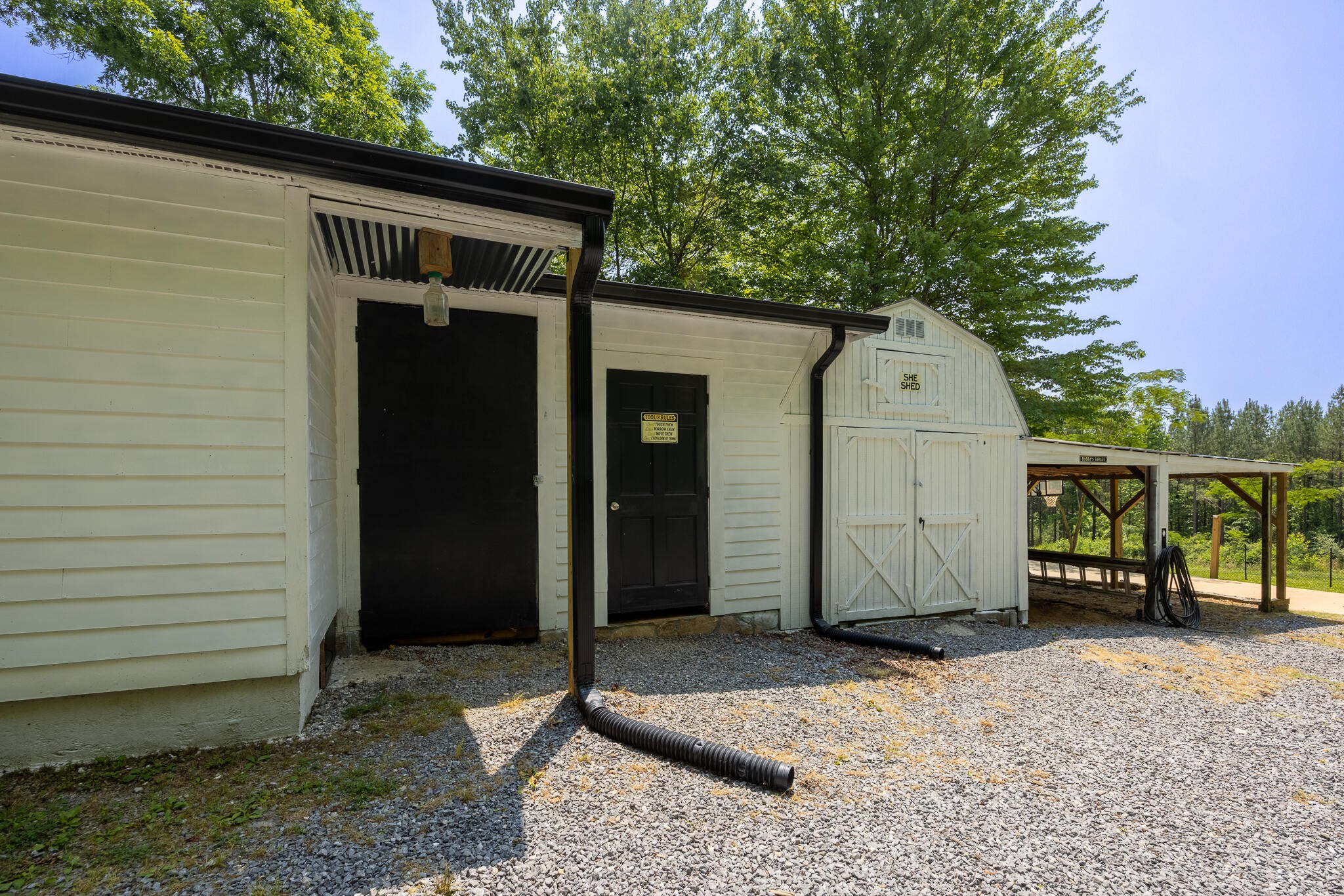 146 County Road 677 Riceville, TN 37370 - Photo 28 of 32 a front view of a house with a yard