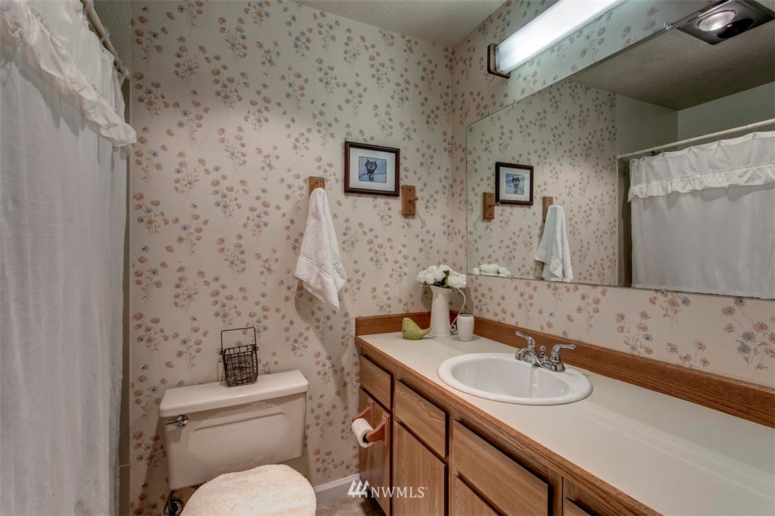 46025 Southeast Edgewick Road North Bend, WA 98045 - Photo 15 of 25