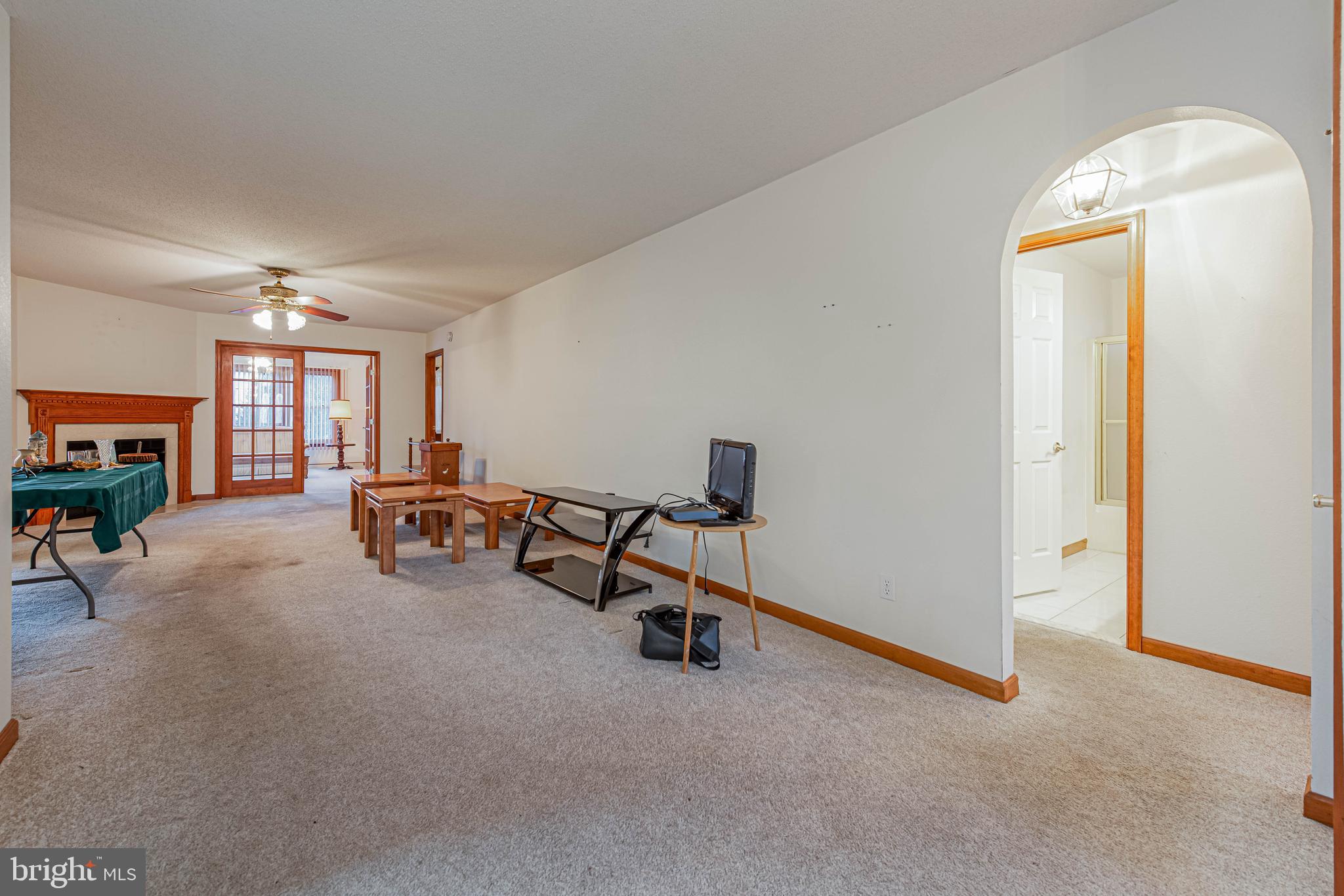 35772 Egret Road Selbyville, DE 19975 - Photo 13 of 38 a view of a livingroom with workspace and a window