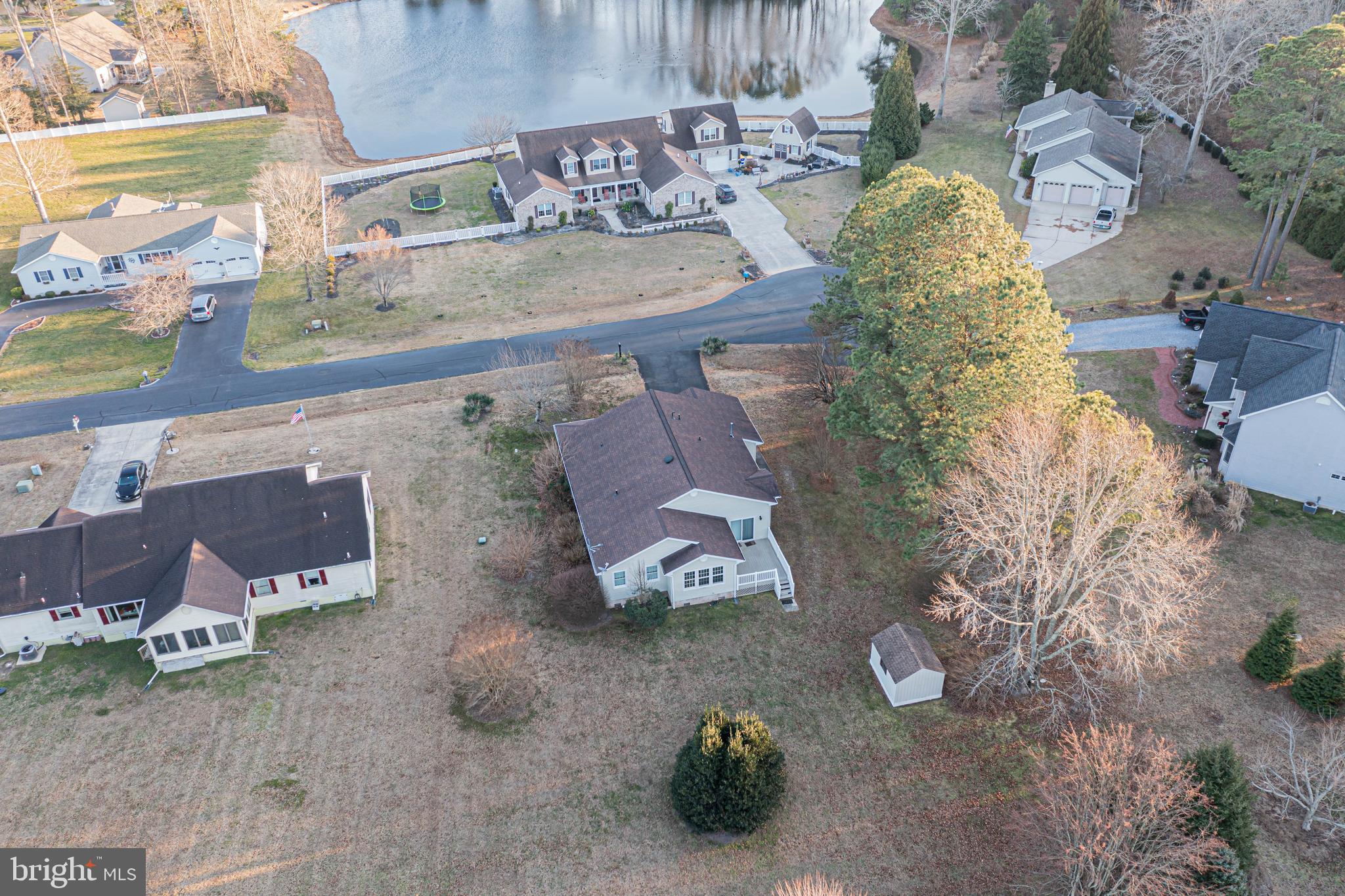 35772 Egret Road Selbyville, DE 19975 - Photo 2 of 38 a living room with furniture and a couch