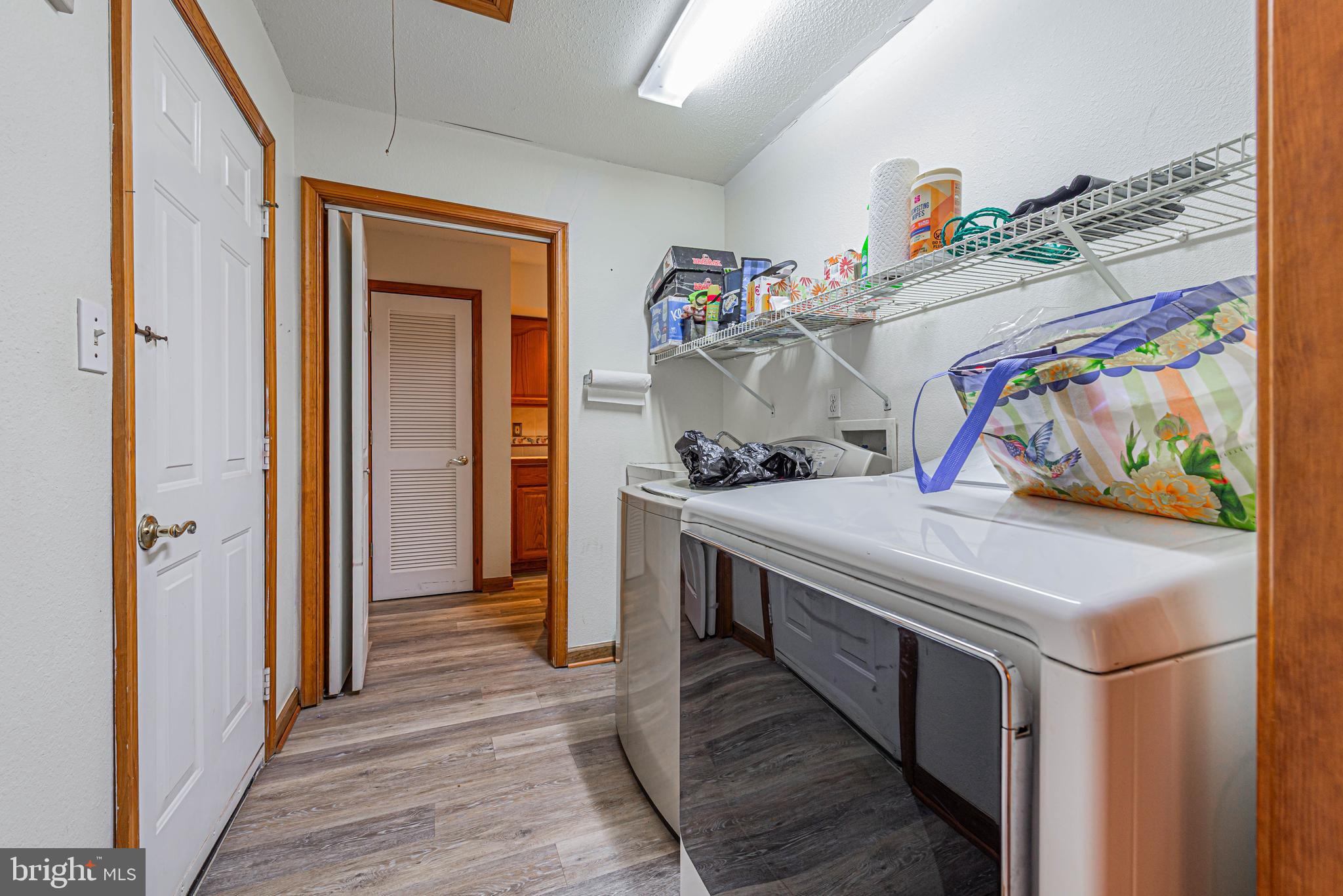 35772 Egret Road Selbyville, DE 19975 - Photo 27 of 38 a very nice looking room with many windows