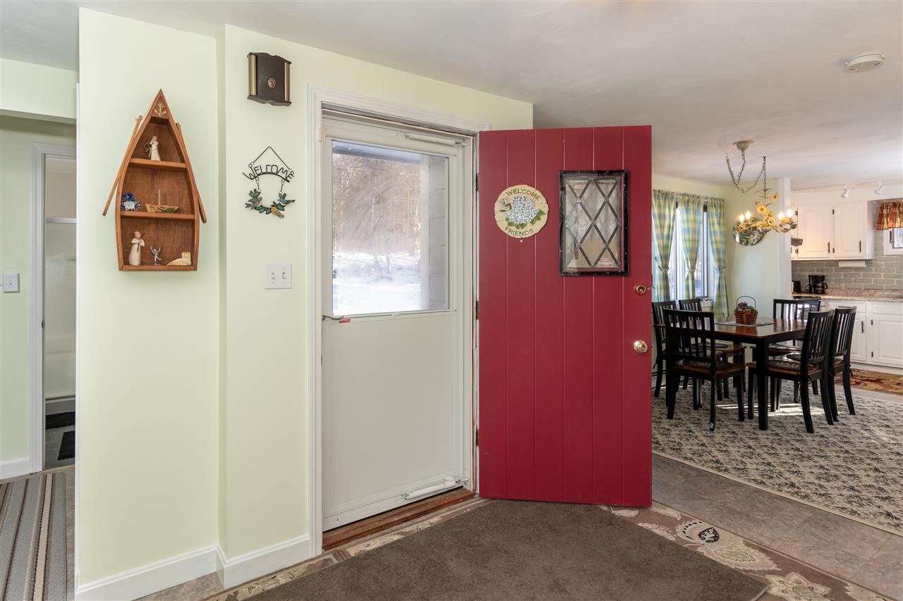 71 Pease Road Meredith, NH 03253 - Photo 14 of 40