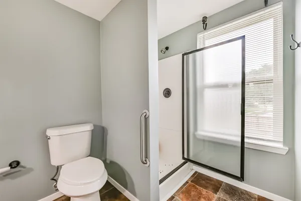 $3,000 | 807 Stadium Circle, Friendswood, TX 77546