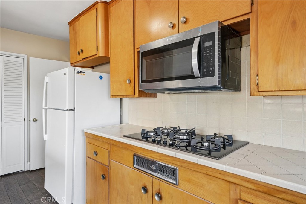 3595 Watkins Drive Riverside, CA 92507 - Photo 15 of 48