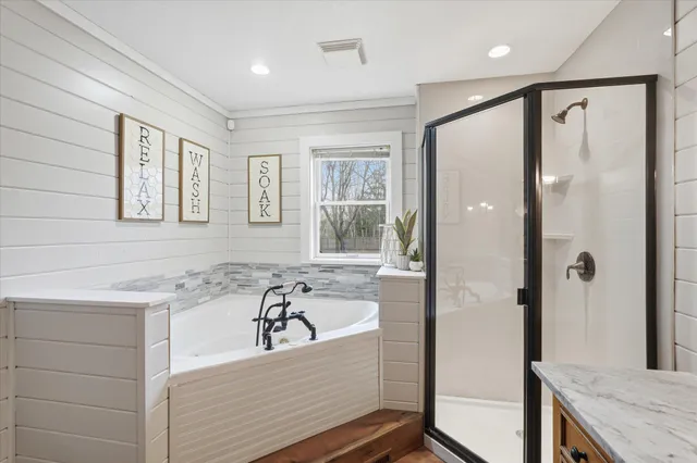 $530,000 | 33814 Walbo Drive, Cambridge, MN 55008