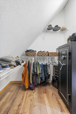 $530,000 | 33814 Walbo Drive, Cambridge, MN 55008