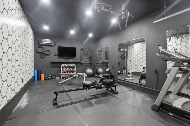 $530,000 | 33814 Walbo Drive, Cambridge, MN 55008