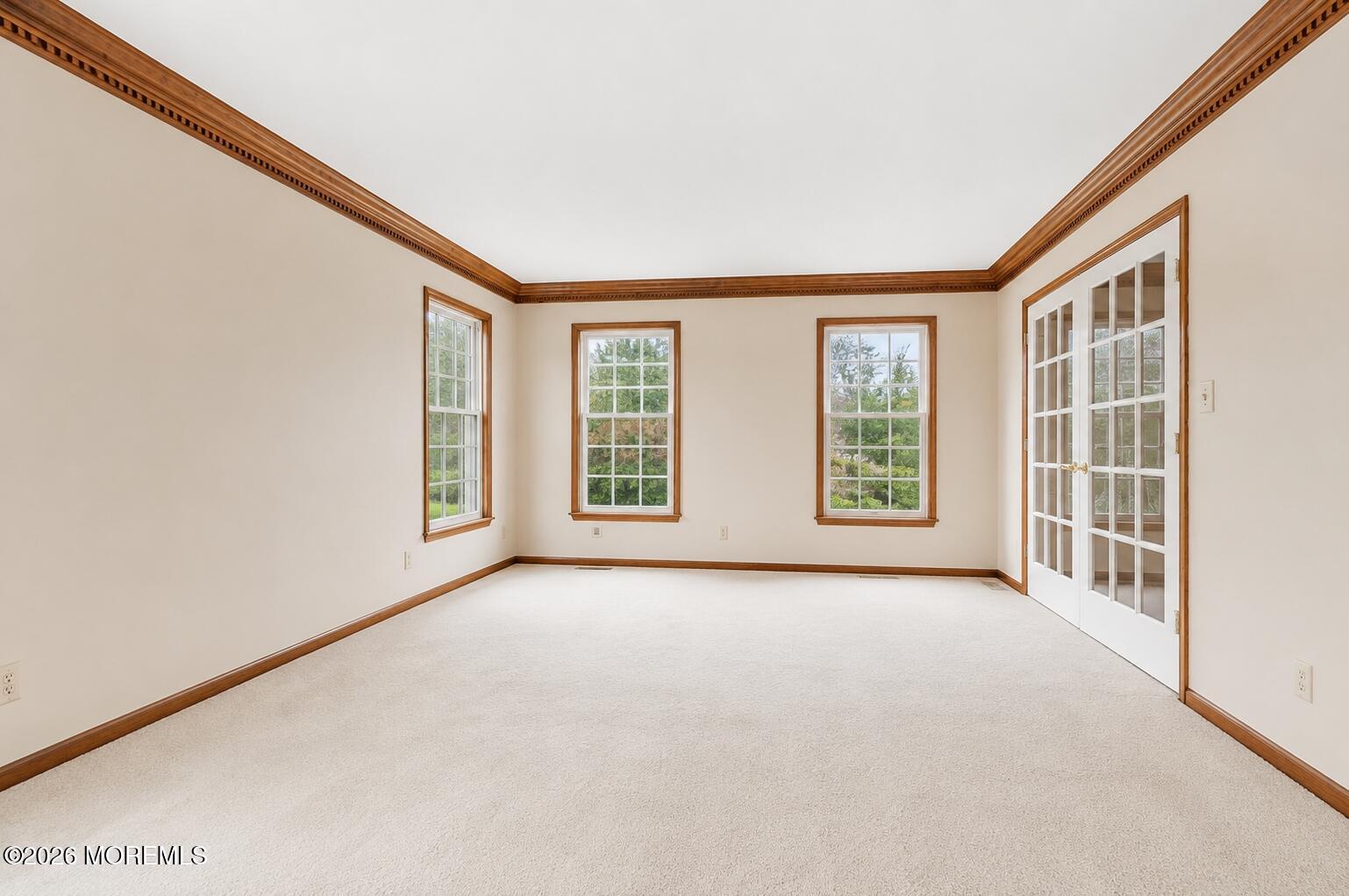 69 Five Points Road Freehold, NJ 07728 - Photo 23 of 98 AI Living Room