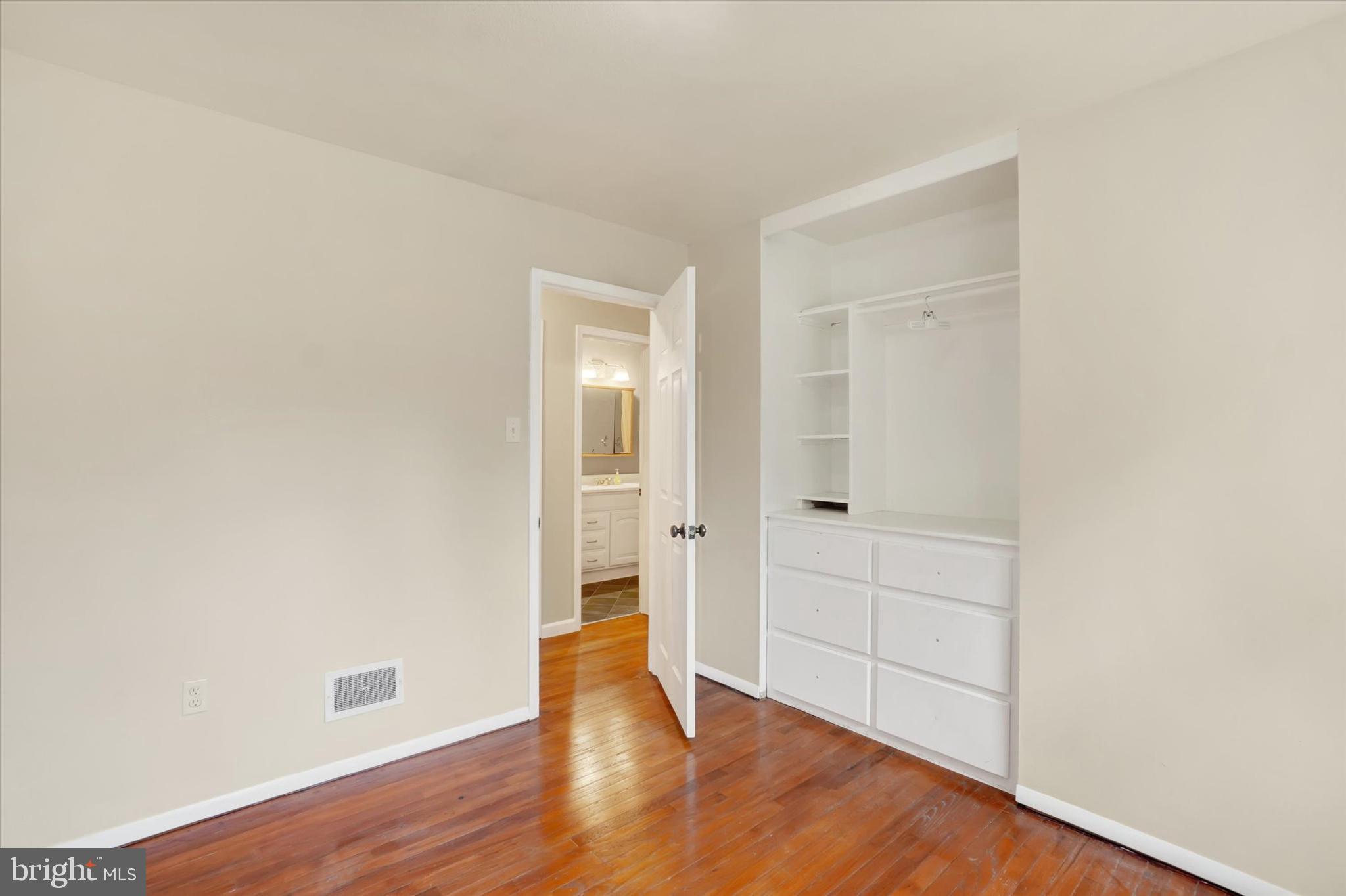 310 Herman Street York, PA 17404 - Photo 17 of 31 Bedroom 2 with custom built in closet