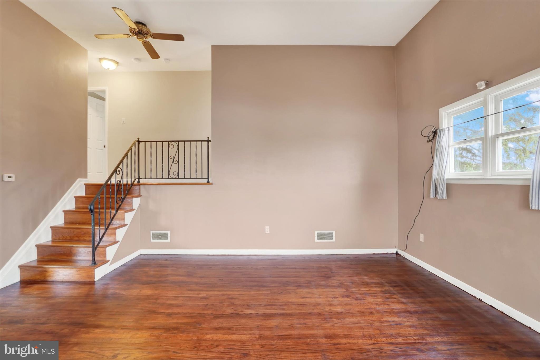 310 Herman Street York, PA 17404 - Photo 10 of 31 Open to second level