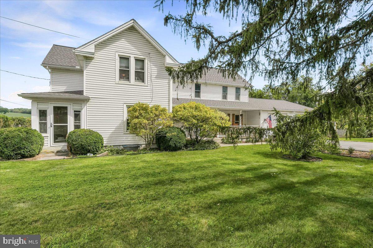 10007 White Hall Road Hagerstown, MD 21740 - Photo 3 of 61 Gallery Image 3