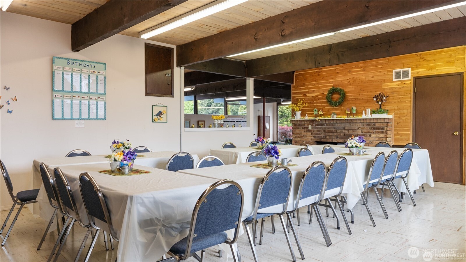 11622 Silver Lake Road, Unit 20B Everett, WA 98208 - Photo 31 of 38 a view of a dining room with furniture window and outside view
