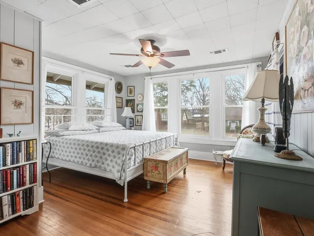 $450,000 | 1114 West Congress Street, Denton, TX 76201