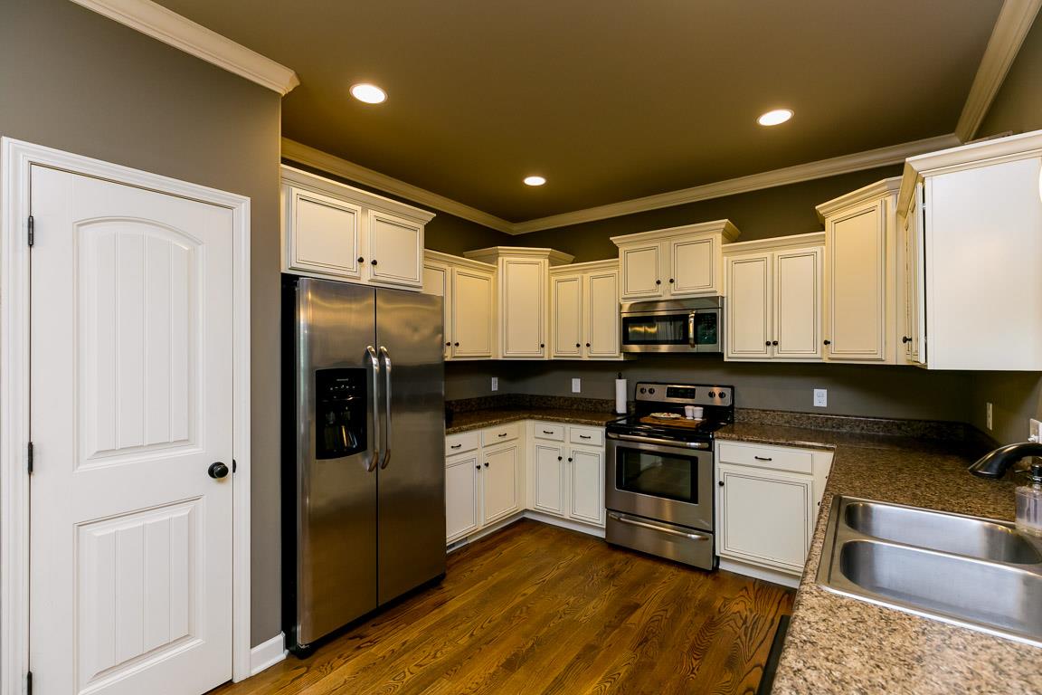 1106 Golf View Way Spring Hill, TN 37174 - Photo 6 of 26