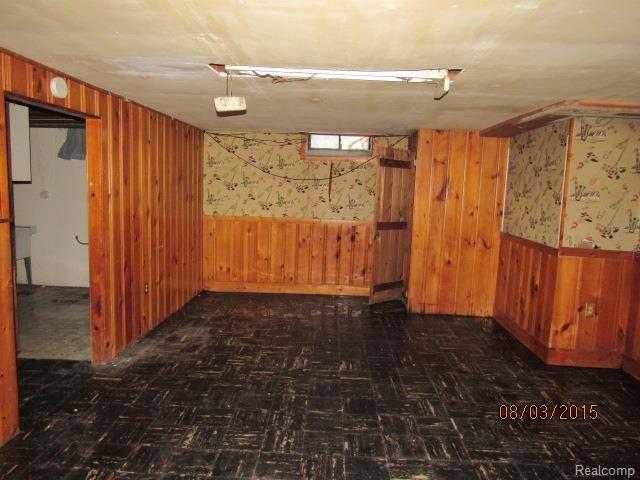 626 Patterson Court Inkster, MI 48141 - Photo 9 of 17
