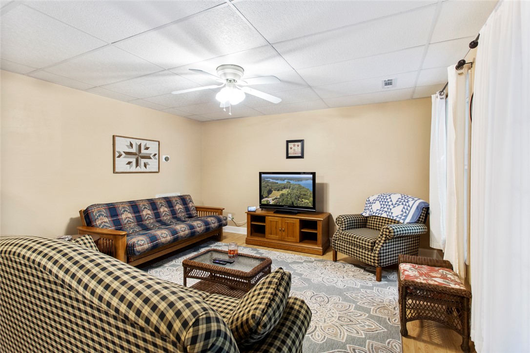 426 South Cove Road Seneca, SC 29672 - Photo 20 of 39 Recreational Area.