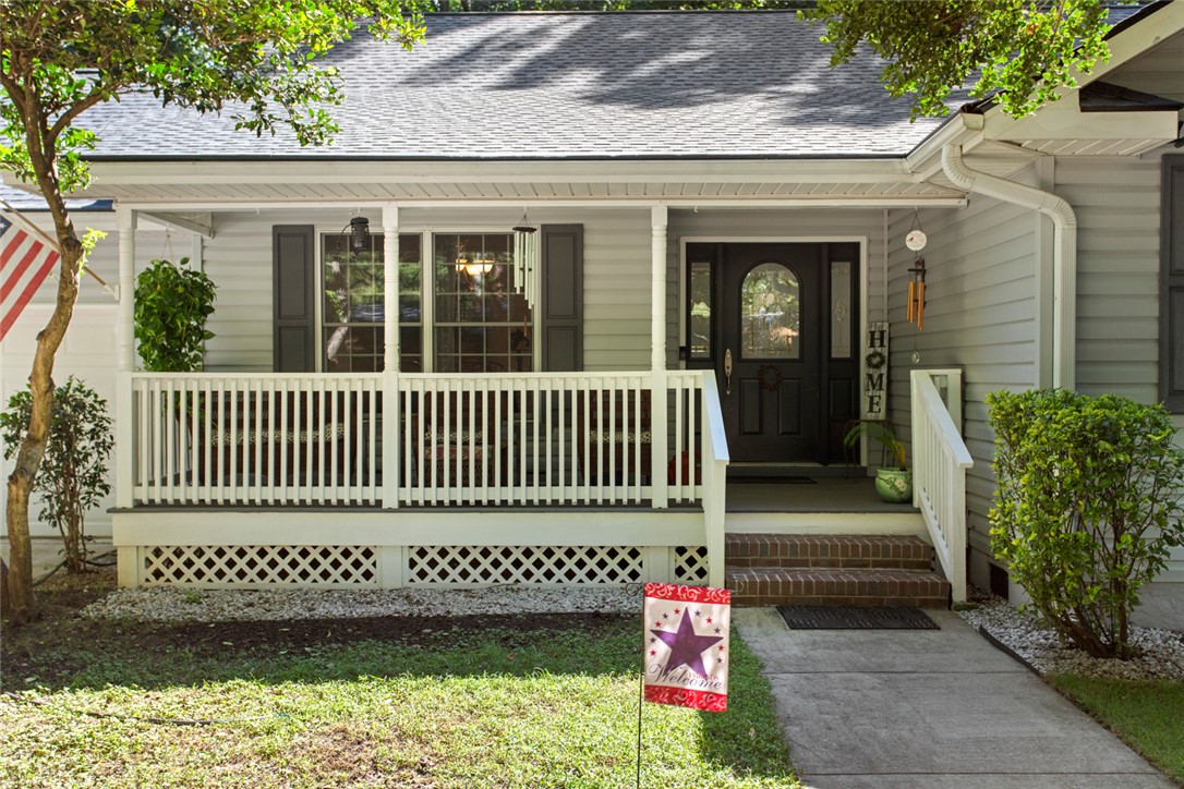 426 South Cove Road Seneca, SC 29672 - Photo 2 of 39 Front View Of House.