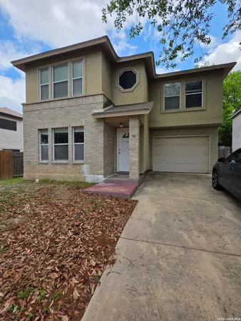 $1,550 | 10 Cavelier Pass, San Antonio, TX 78240
