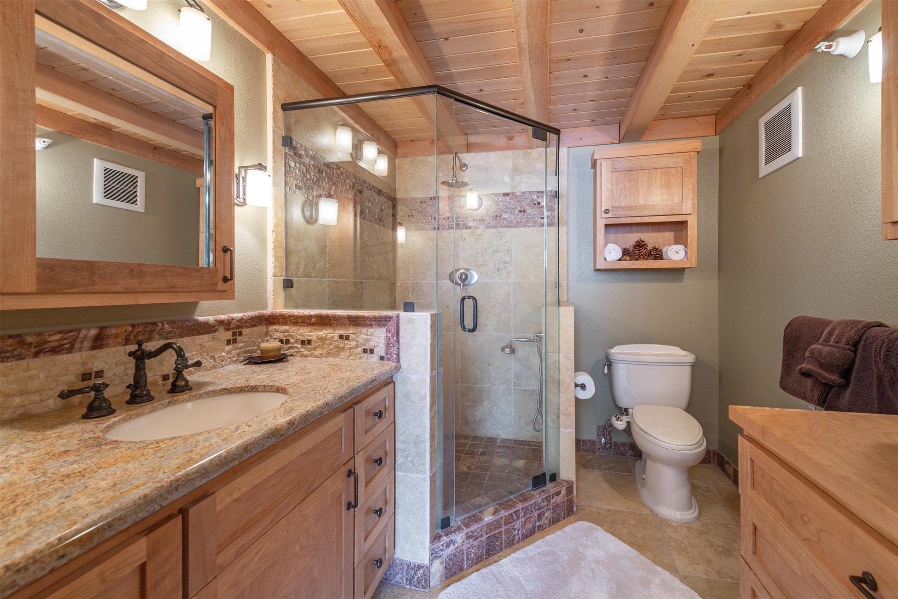 201 Shirley Cyn Road, Unit 812 Olympic Valley, CA 96146 - Photo 17 of 28